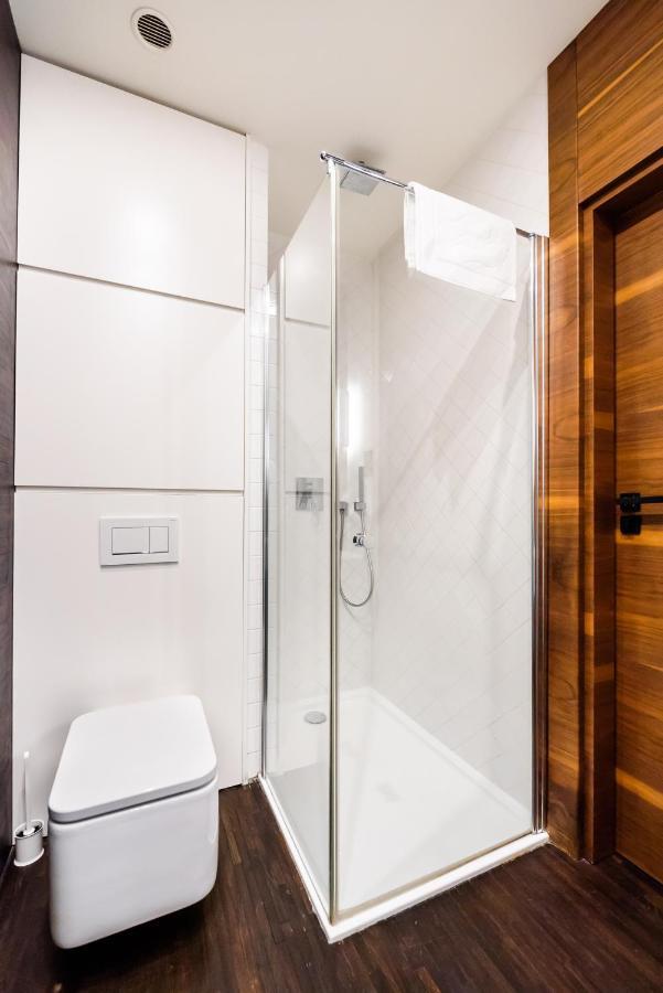 Wola Luxury Wooden Apartment Warsaw Luaran gambar