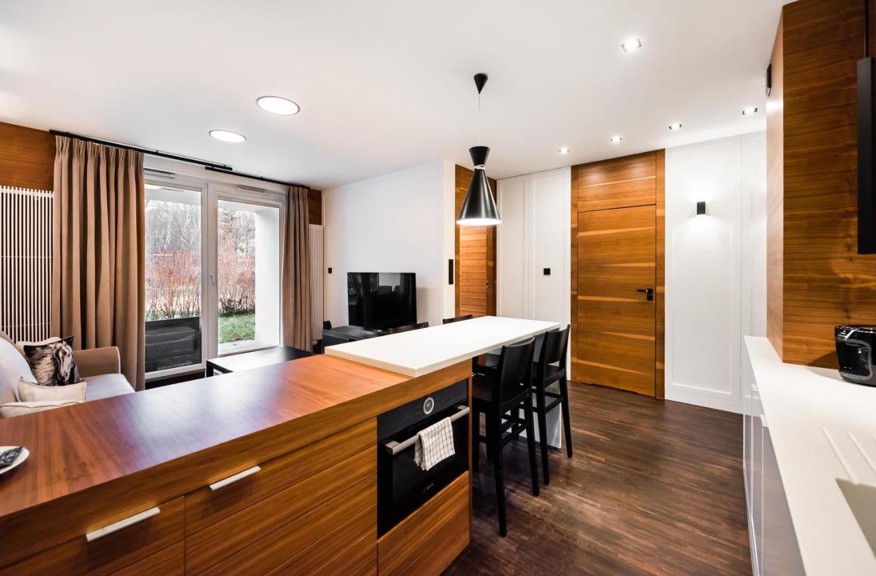 Wola Luxury Wooden Apartment Warsaw Luaran gambar